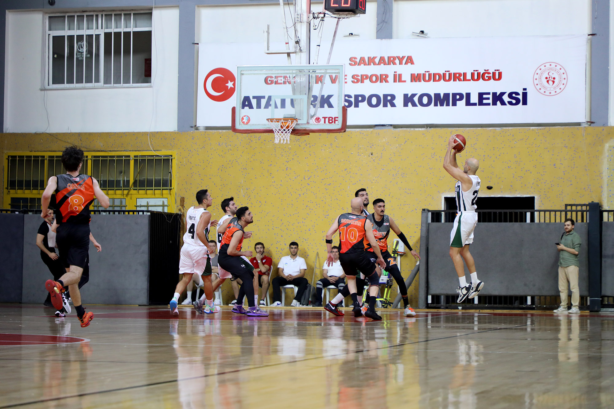 Büyükşehir Basket Eskişehir’e konuk oluyor