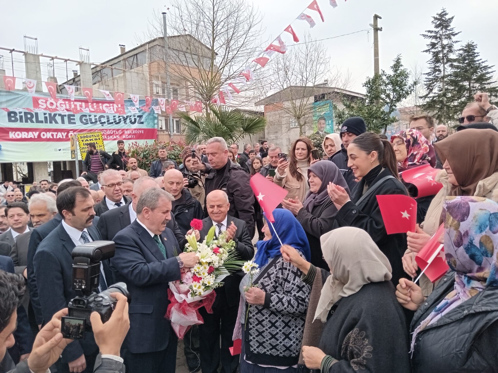 BBP Lideri Destici: “Koray Oktay Özten Başkanımıza güvenimiz tamdır”