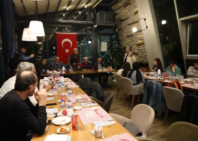 Dr. Aydoğan Arslan yerel basınla iftarda bir araya geldi