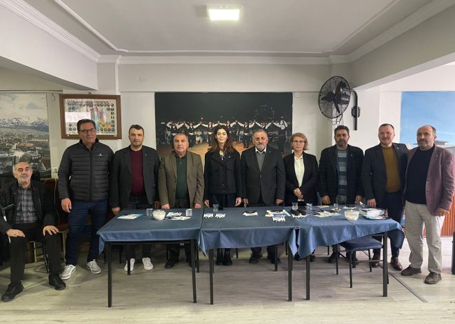 DEVA Büyükşehir Adayı Erdoğan’dan, Arifiye Erzurumlular Derneği’ne ziyaret