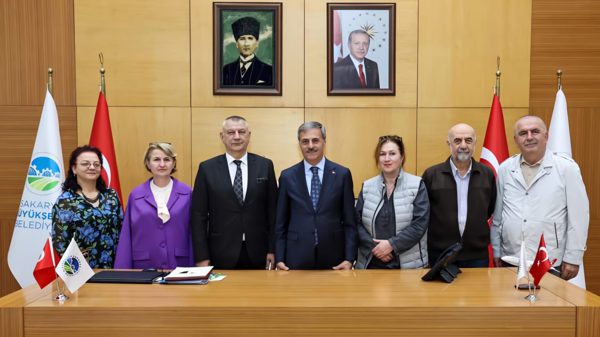 Sakarya Abhaz Derneği Başkanı Belediye Başkanını ziyaret etti