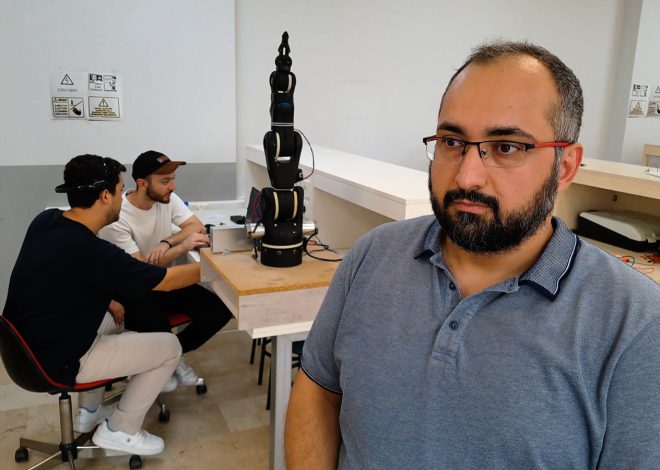 Yerli yazılımla robot kolu yaptılar