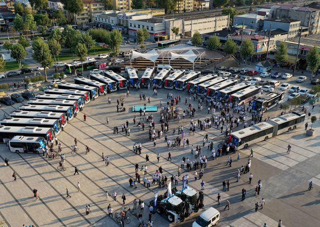 23 otobüsle şehir ulaşımında yeni bir milat: “Sakarya’mıza hayırlı olsun”