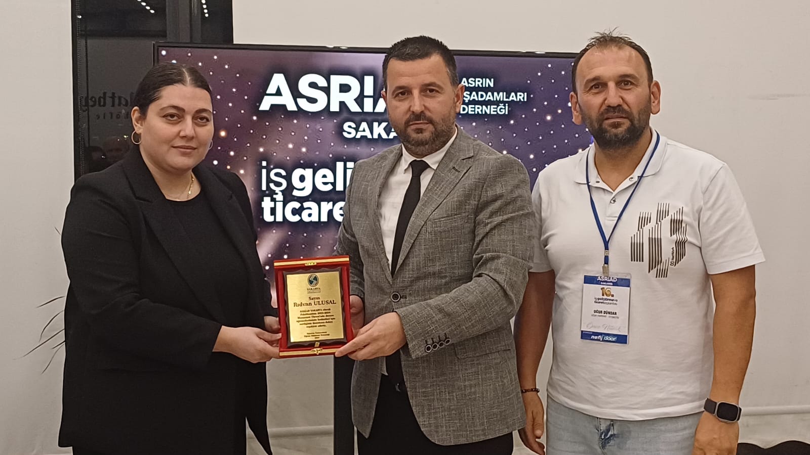 ASRİAD Sakarya Şubesi’nin 16. İş Geliştirme ve Ticaret Toplantısı Yoğun Katılım İle gerçekleşti