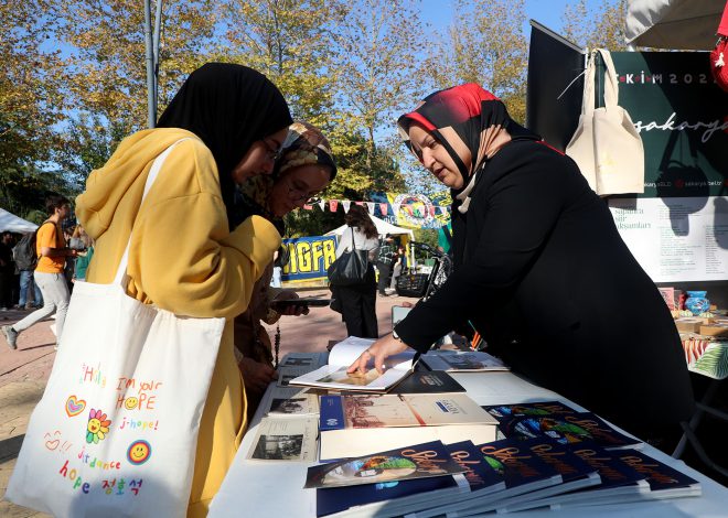 Sakarya’nın yeni misafirleri şehri Büyükşehirle tanıyor