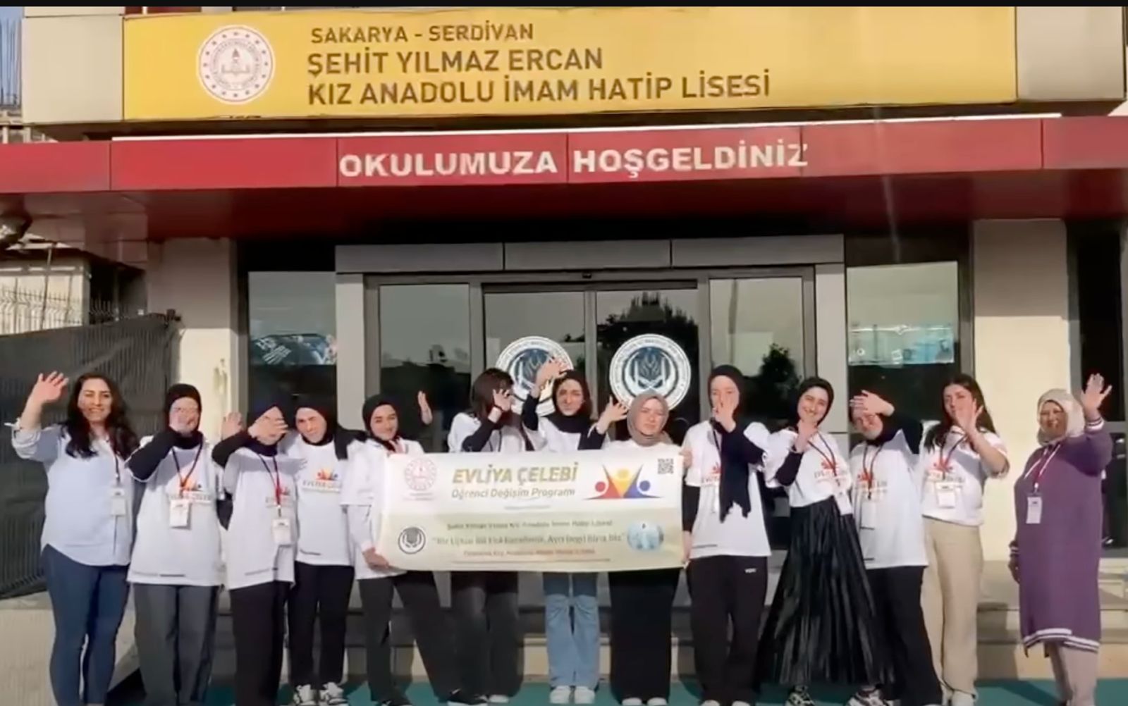 Sakarya Şehit Yılmaz Ercan Kız Anadolu İmam Hatip Lisesi’nden Büyük Başarı