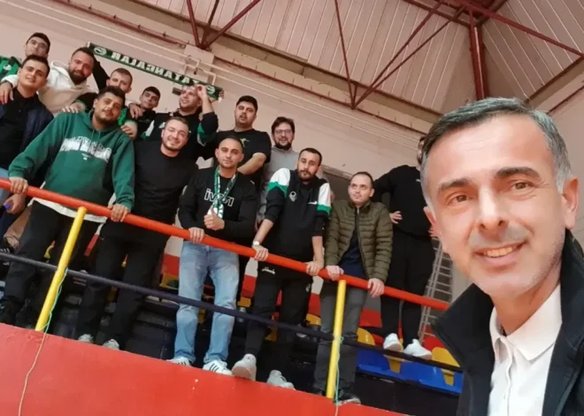 Sakarya Voleybol’dan Fırtına Gibi Galibiyet: İstanbul’dan 3-1’lik Zaferle Döndüler!